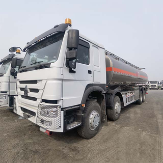 SINOTRUK HOWO 30000 Litres Aluminum Fuel Tanker Truck