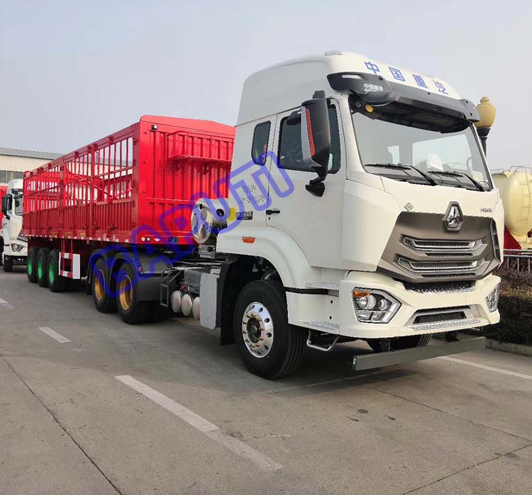 fence trailer with truck head