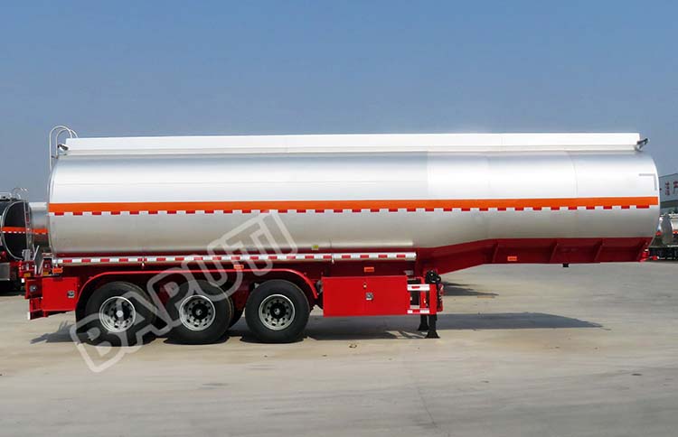 China chemical tanker trailer for sale