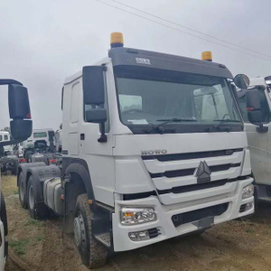 SINOTRUK HOWO 371HP Tractor Truck