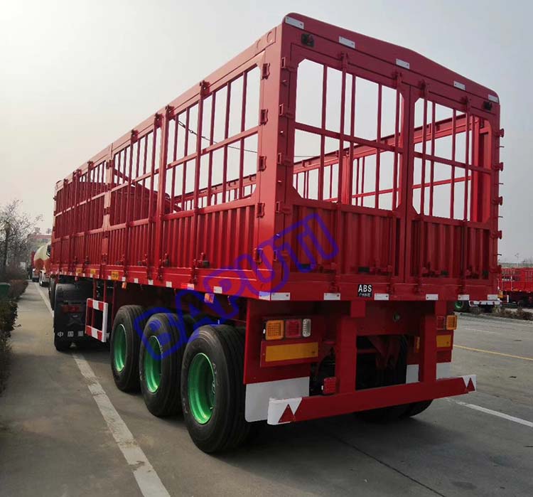 stake trailer with SINOTRUK truck head