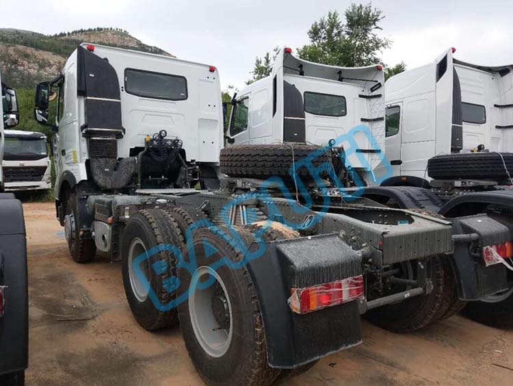 HOWO A7 371hp tractor truck