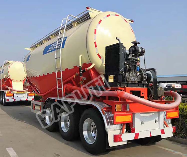 China Powder Tanker Trailer
