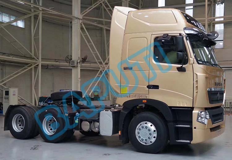 HOWO A7 tractor head for sale