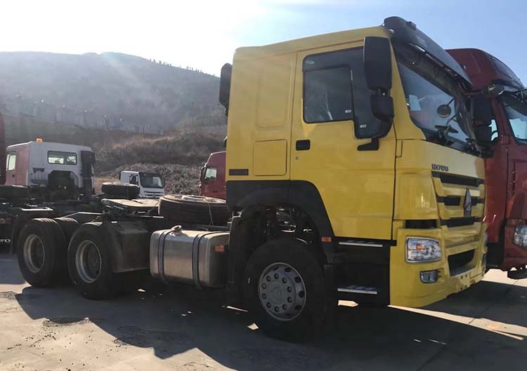 SINOTRUK tractor head for sale